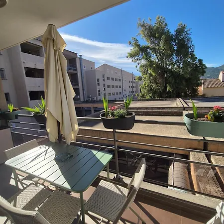 Apartment T2 *